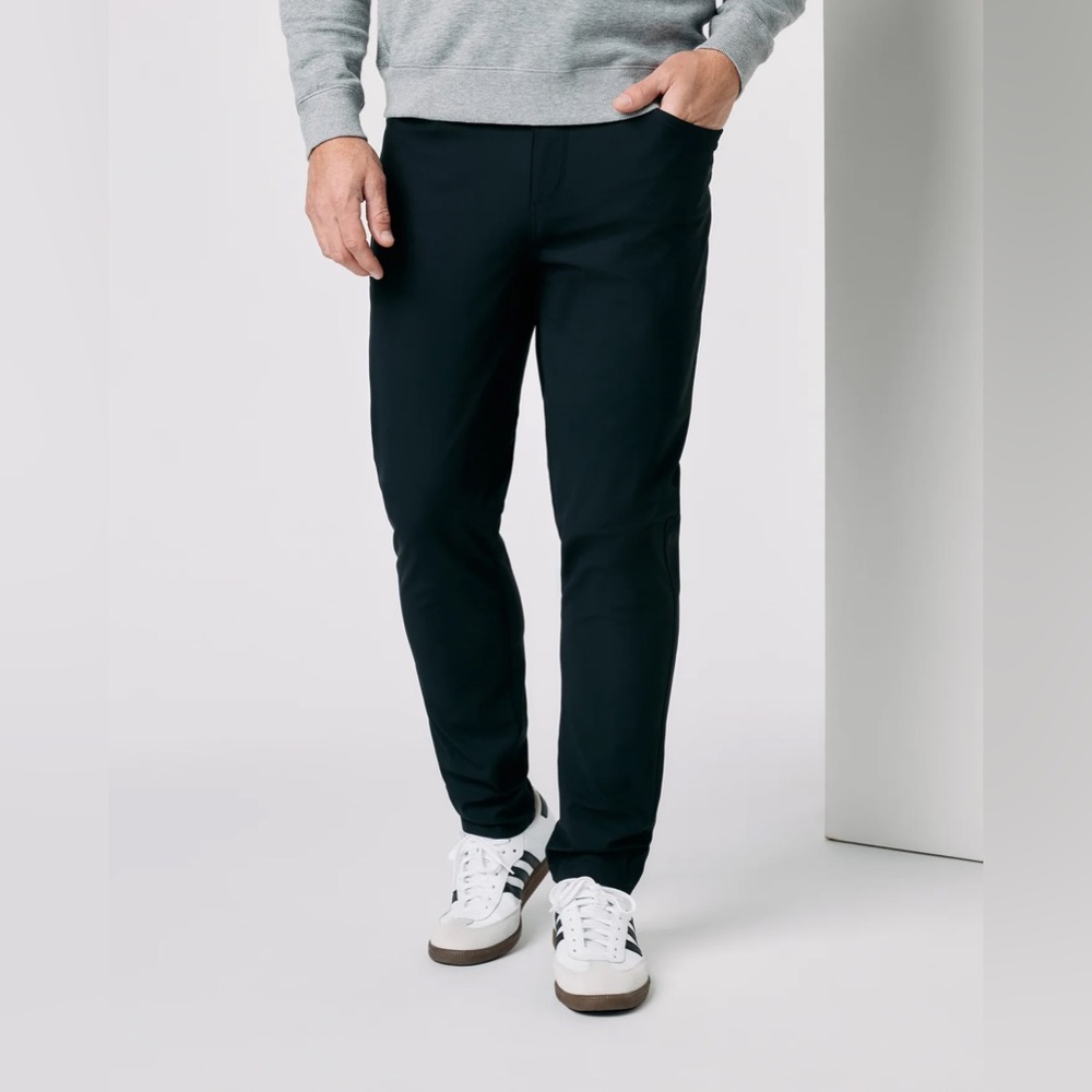 Vuori Meta Pant Athletic Slim Fit 25” Black Size 32 - Picture 8 of 9